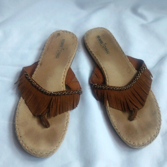 Minnetonka Suede Fringe Brown Beaded Boho Flip Flop Size 10 - Picture 1 of 4